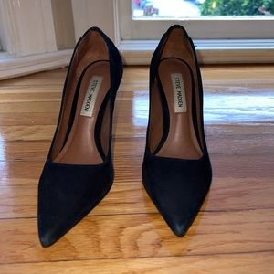 Black Steve Madden pumps